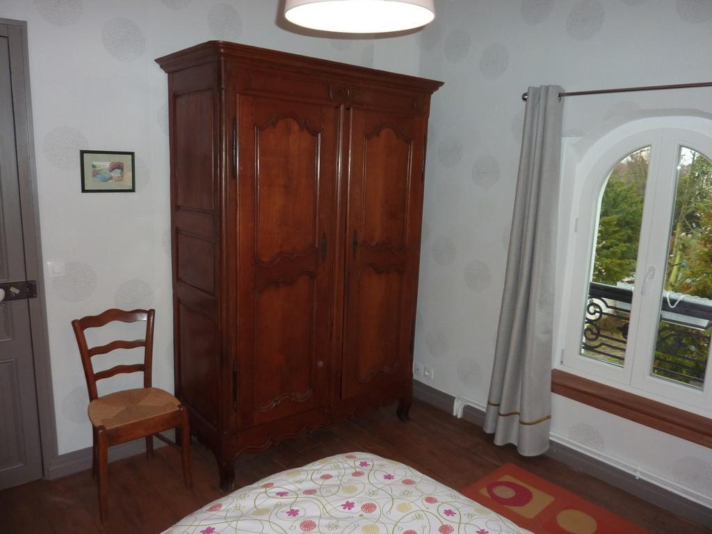 Maison Romantique Bed & Breakfast Le Perreux-Sur-Marne Exterior photo