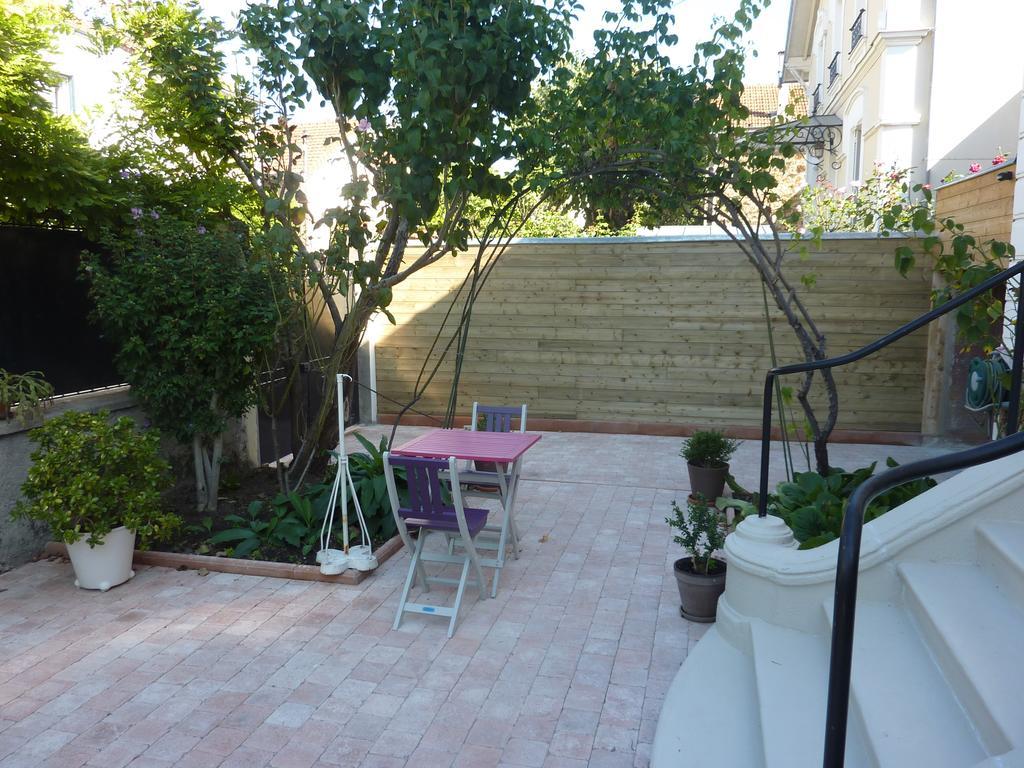 Maison Romantique Bed & Breakfast Le Perreux-Sur-Marne Exterior photo